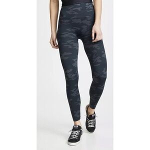 Spanx Black and Gray Camouflage Ecocare Seamless Leggings Size 1X NWT